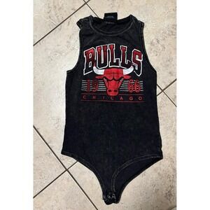 Chicago Bulls‎ body suit size small
